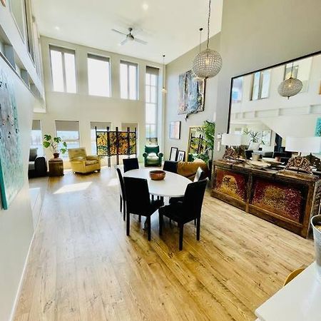 Stunning New York Loft Gallery كريستتشيرش المظهر الخارجي الصورة