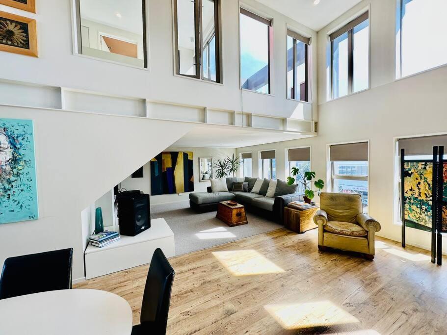 Stunning New York Loft Gallery كريستتشيرش المظهر الخارجي الصورة